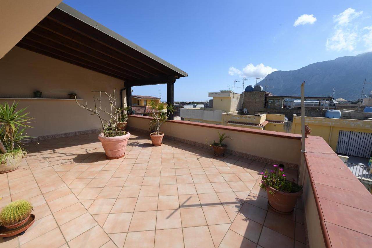 Le Pigne Siciliane Terrasini Exterior foto