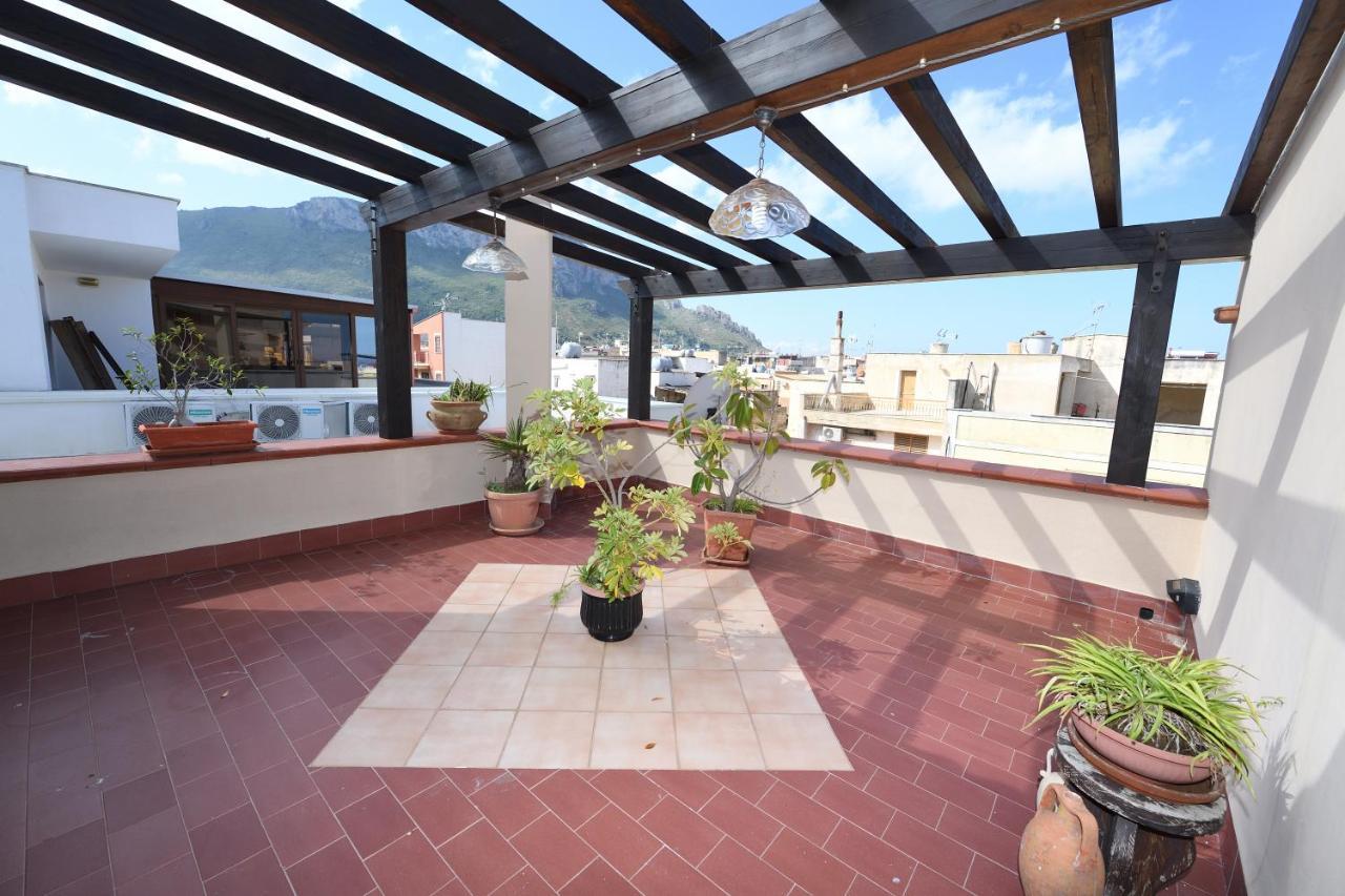 Le Pigne Siciliane Terrasini Exterior foto